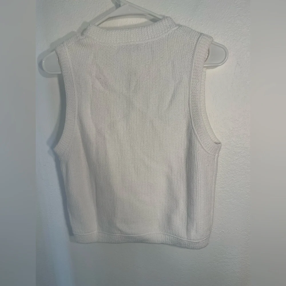 J. Crew white Cropped button-up sweater shell, Size M NWT